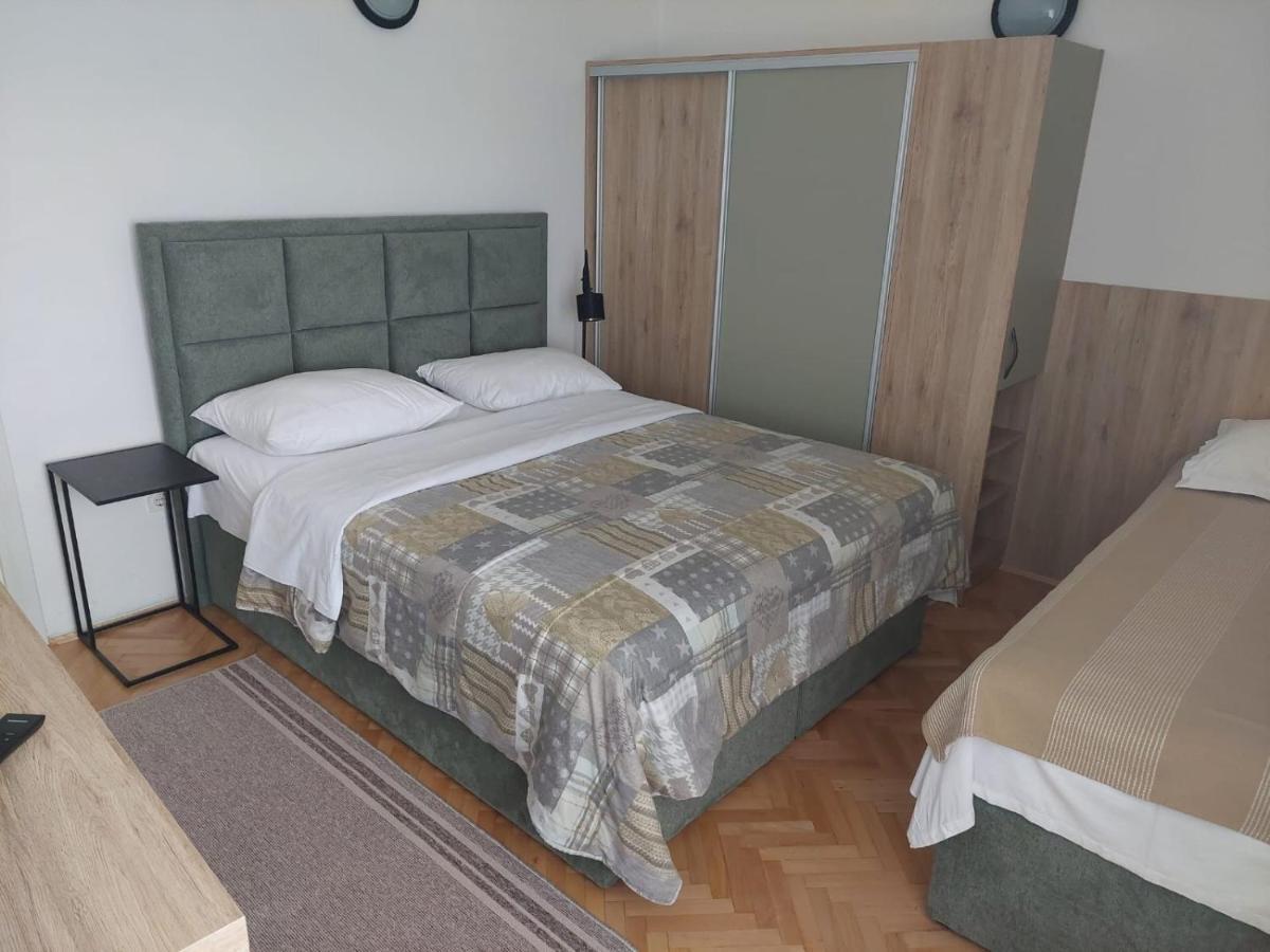 Diana Rooms And Apartments Стариград-Пакленица Экстерьер фото