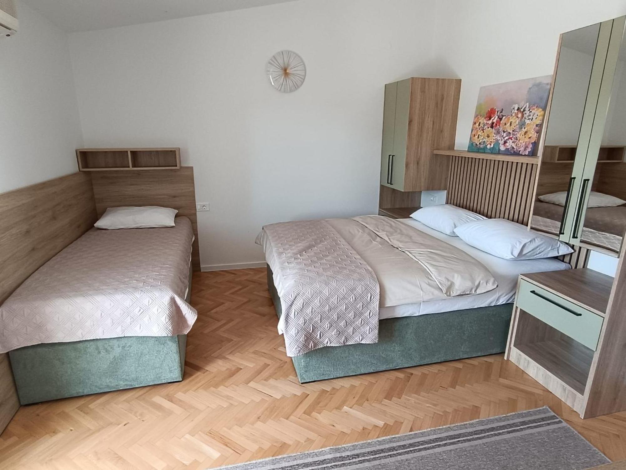 Diana Rooms And Apartments Стариград-Пакленица Номер фото